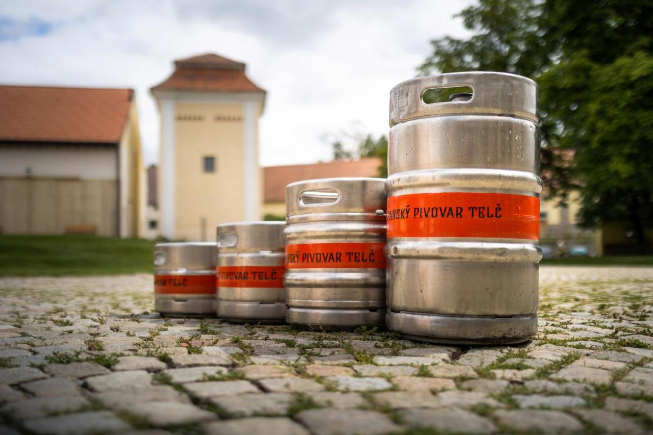 Penzion Pansky Dvur Telc Exterior photo